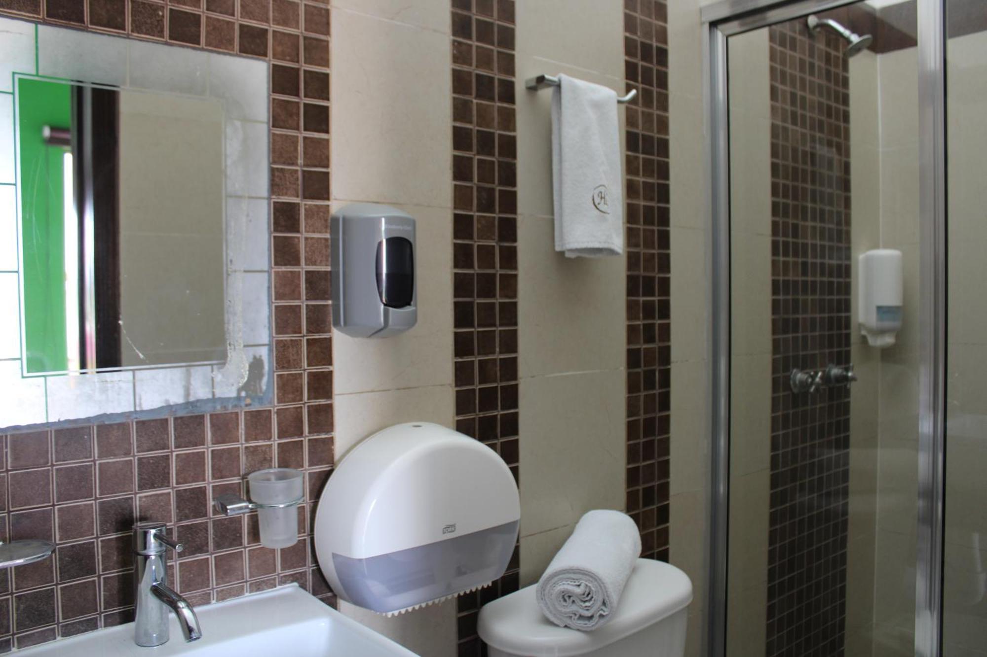 Hotel Guaranducha Inn Campeche Bilik gambar